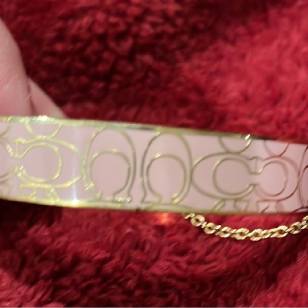 Coach Signature Pink Enamel Bracelet With Box - Picture 3 of 6